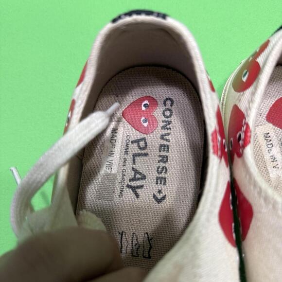 Converse Comme des Garçons Play x Chuck 70 Top Low Multi Heart Mens 9 / Women 11 main image 7